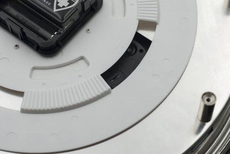 RADIOMIR Silver Seal | Wall Clock