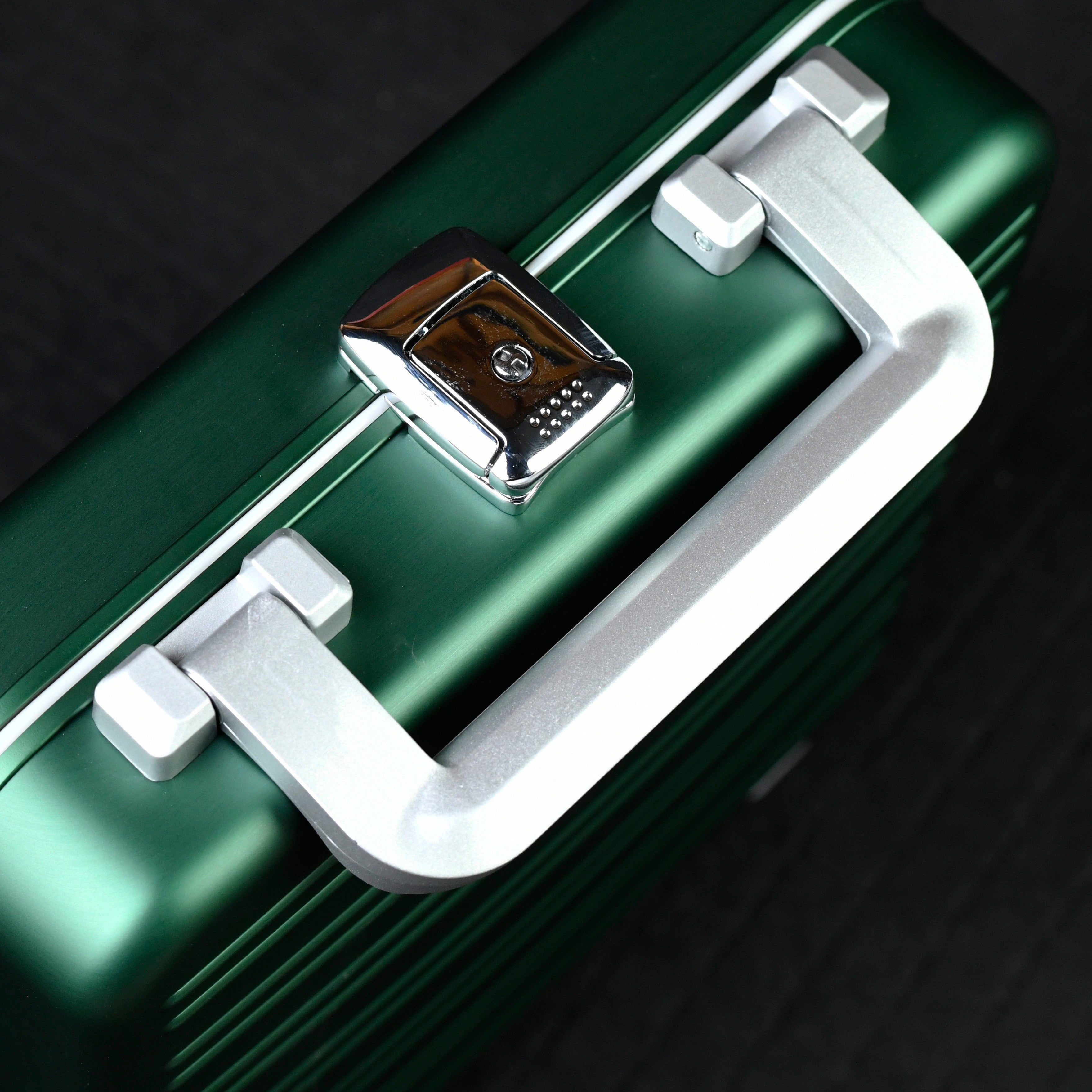 TimeGuard 9 | Aluminum Watch Suitcase