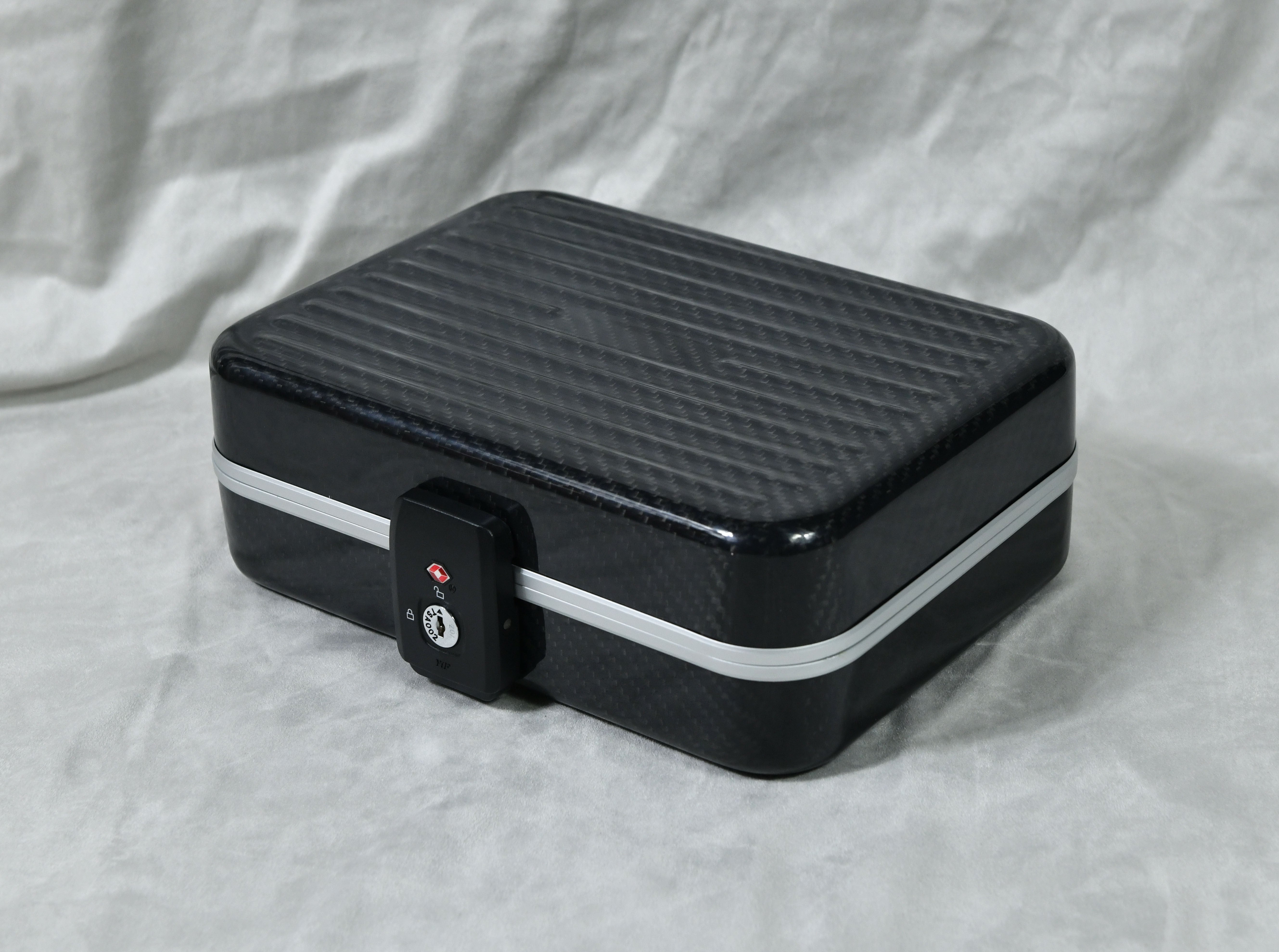 CarbonVault 6 slots | Carbon Fiber Watch Box