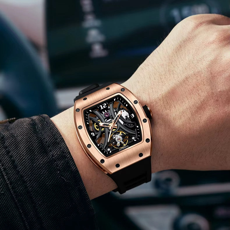 RM 55 Tonneau Carbon Fiber | Automatic Watch - 42mm