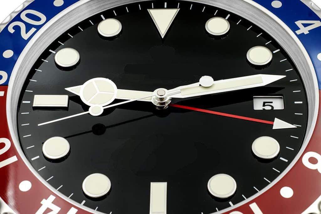 GMT Red & Blue | Luxury Wall Clock – Red & Blue Bezel Edition