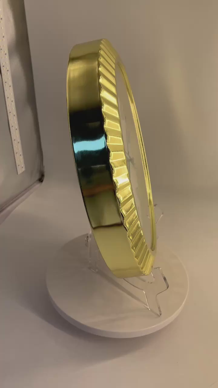 Formula 1 clock video